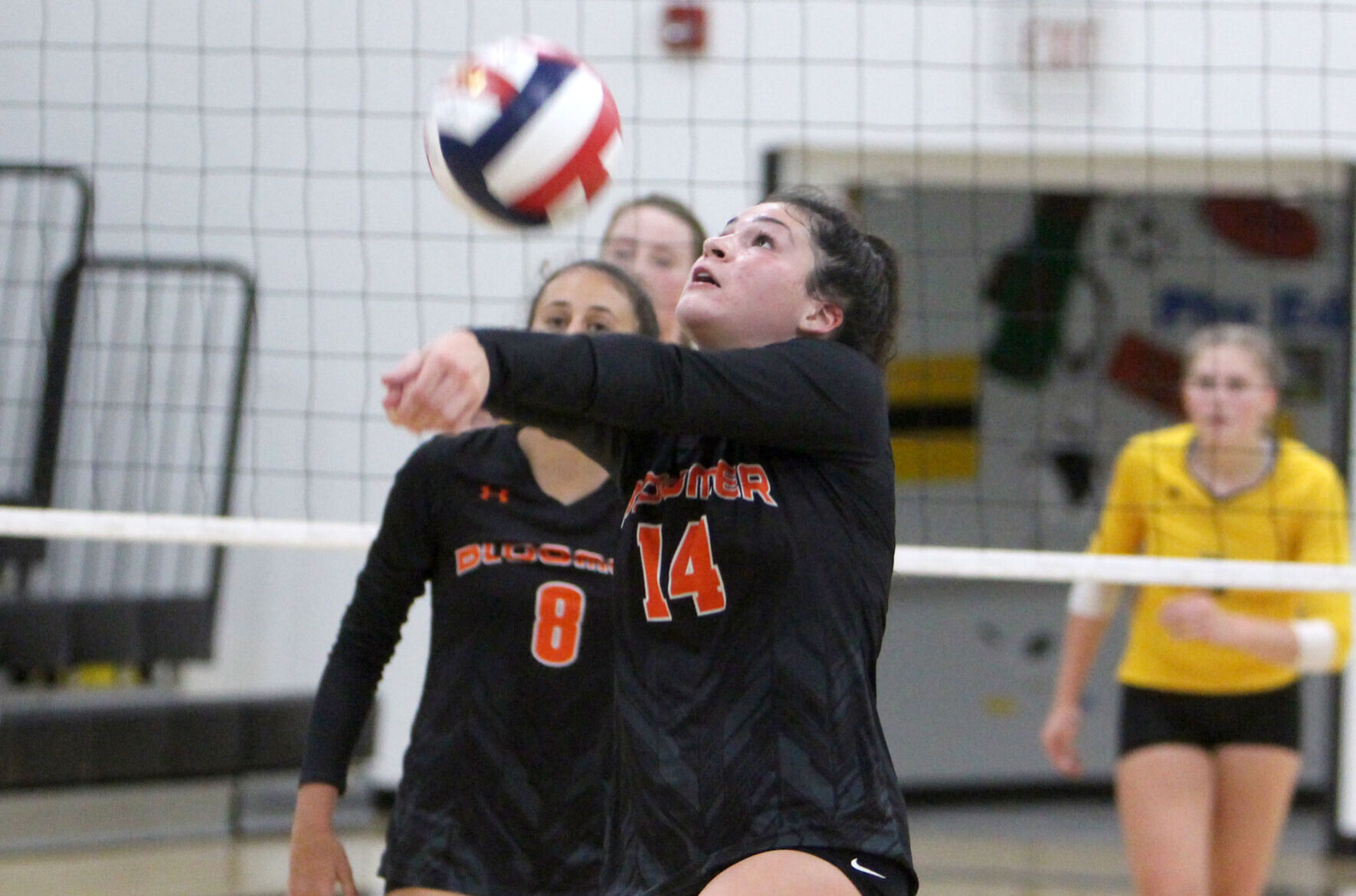 Bloomer at Cadott volleyball 9-13-22